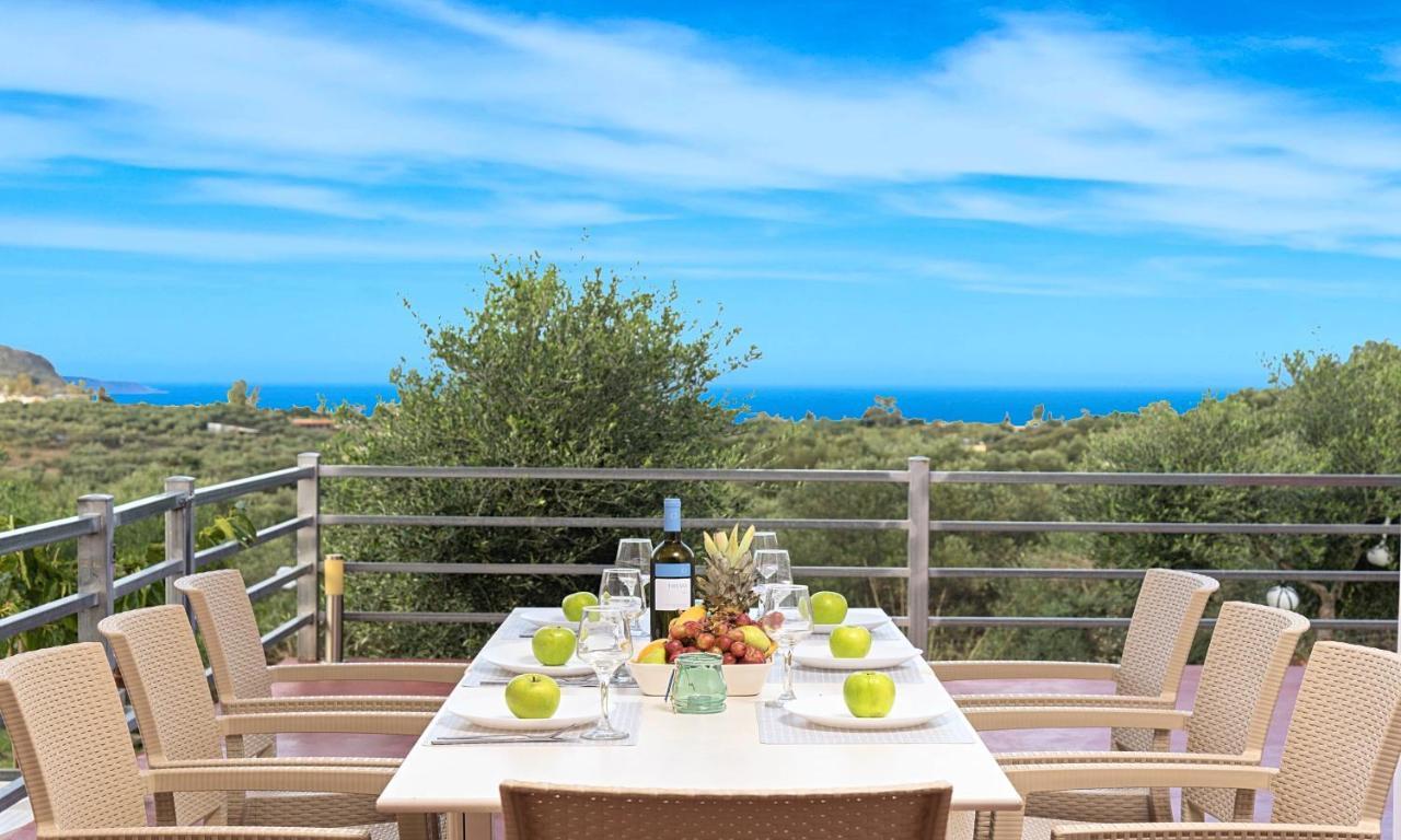 Aqua Blue Villas With Heated Pool Mathés Dış mekan fotoğraf